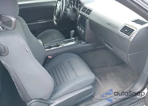 2012 Dodge Challenger Sxt z USA, uszkodzony, nr VIN 2C3CDYAG1CH110944